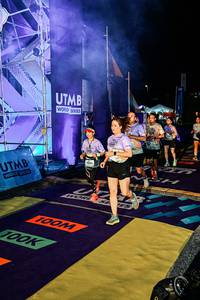 BIB: 
                            <button type="button" onclick="openModal(25250899)" class="btn btn-primary btn-sm float-right btn-popup" data-toggle="modal" data-target=".modal-high-quality">
                        <i class="fas fa-shopping-cart"></i> Add to Cart
                    </button>
                                            <button type="button" onclick="isThisMe(25250899, true)" class="btn btn-success btn-sm float-right btn-popup btn-isme hidden" data-toggle="tooltip" data-placement="bottom" title="นี่คือรูปของคุณใช่ไหม คลิกที่นี่เพื่อเอาเข้าอัลบั้ม">
                        <i class="fas fa-plus"></i> Add to album
                    </button>
                    <button type="button" onclick="isThisMe(25250899, false)" class="btn btn-warning btn-sm float-right btn-popup btn-isnotme hidden">
                        <i class="fas fa-ban"></i> Remove from album
                    </button>